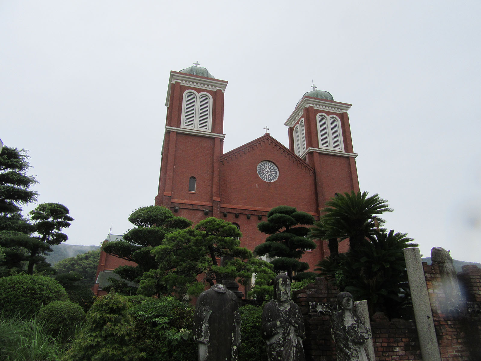 American Catholic leading project to replace bell at cathedral in Nagasaki